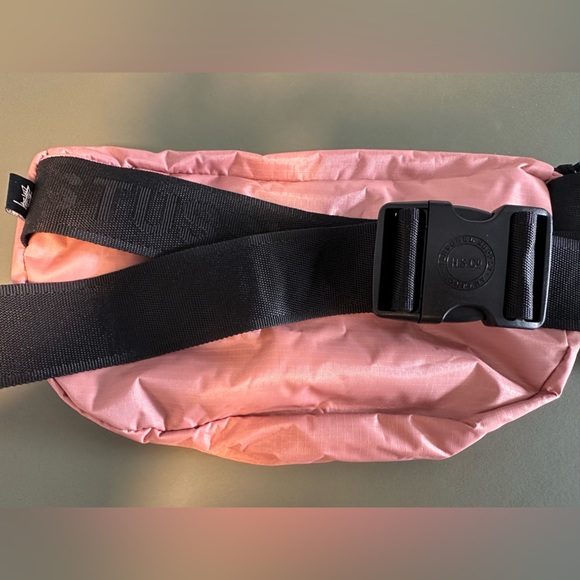 Stussy x Herschel Supply Company Pink Bum Bag Fanny Pack - Picture 3 of 4